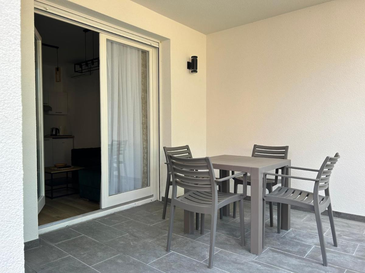 La Casa Apartments Jagodina Εξωτερικό φωτογραφία