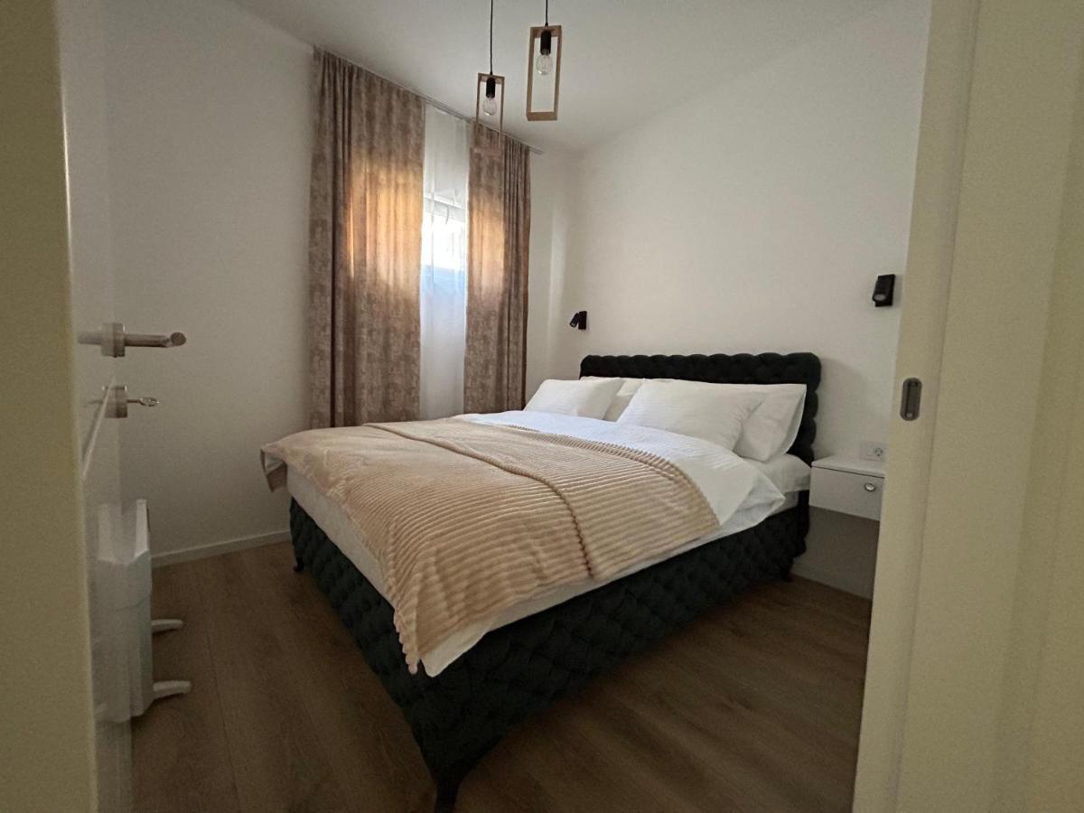 La Casa Apartments Jagodina Εξωτερικό φωτογραφία